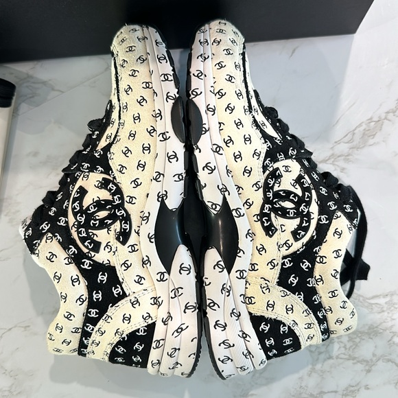 CHANEL logo mania suede sneakers size 38 - Picture 12 of 16